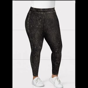 NWT Torrid Premium Legging- Mineral Wash Black